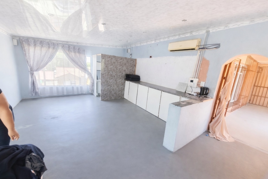 3 Bedroom Property for Sale in Uitsig Free State